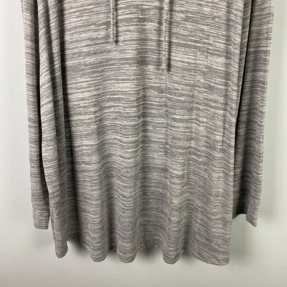 Torrid Super Soft Plush Floral Lace Inset Hoodie Size 6X Gray Pullover - Picture 3 of 11